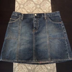 [GAP] Dark Wash Denim Size 8 Skirt